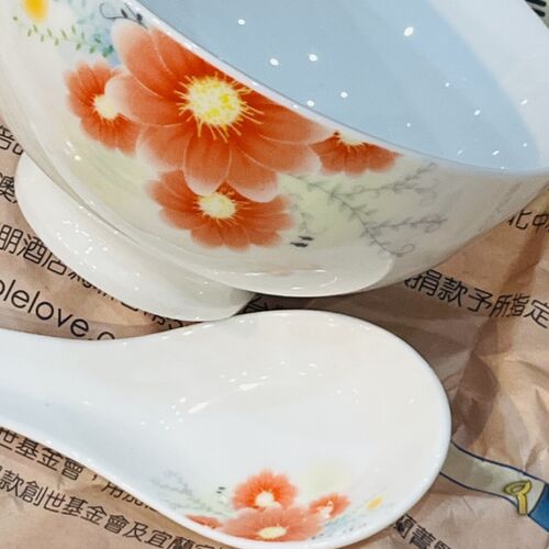 画像1710：台湾食器